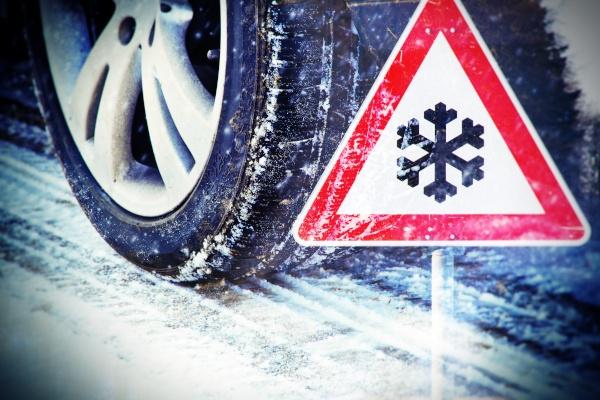 Sicurezza alla guida su neve e ghiaccio